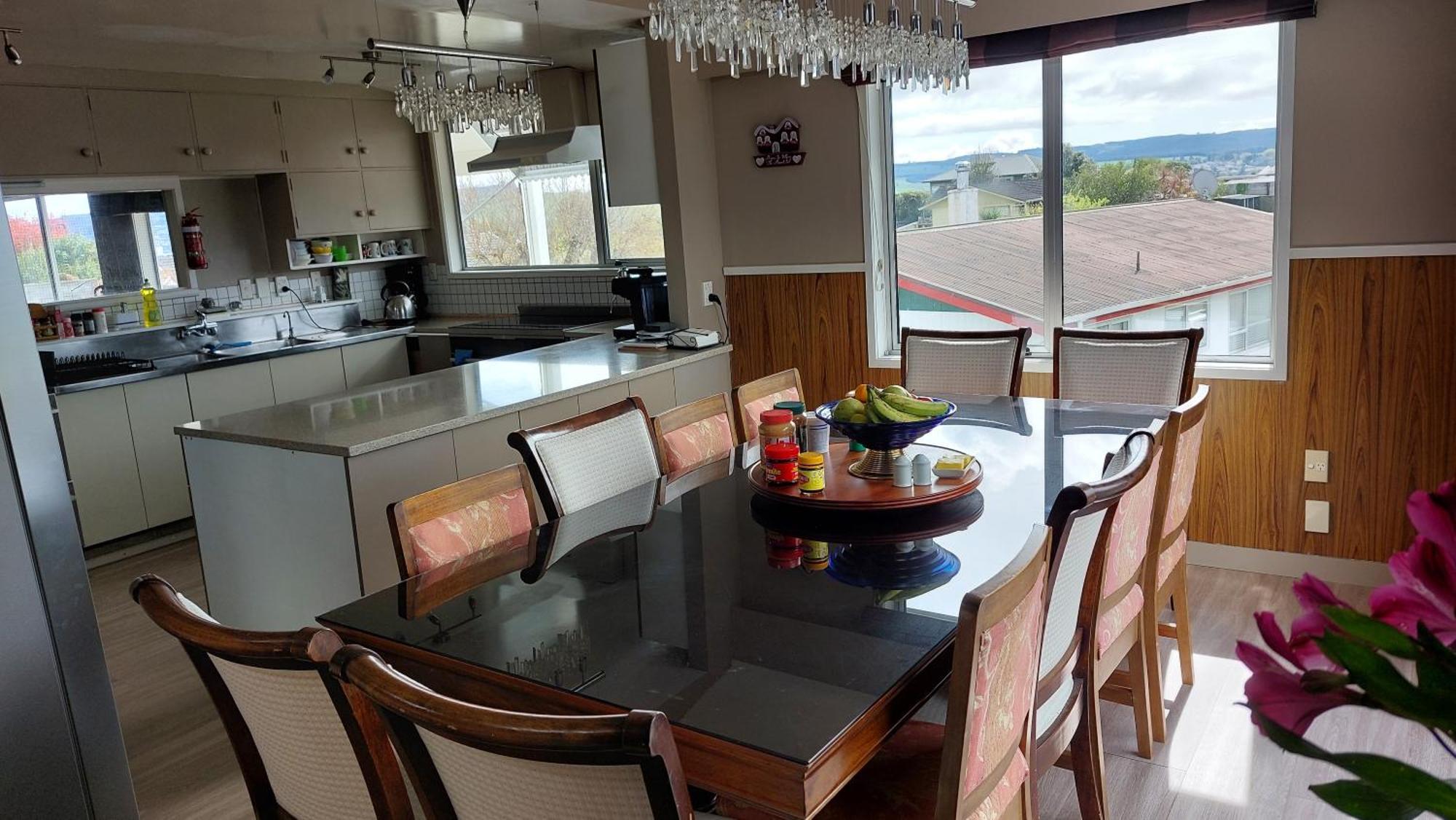 Bed And Breakfast Happy Home Taupo Accommodation Buitenkant foto