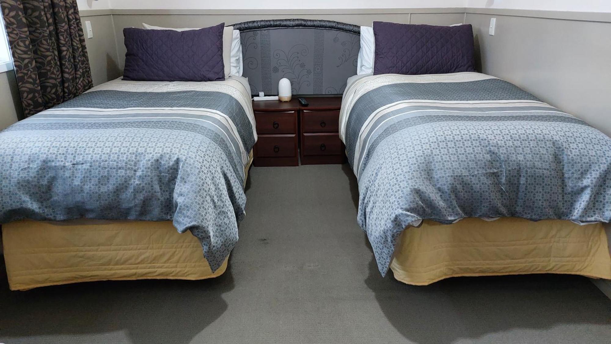 Bed And Breakfast Happy Home Taupo Accommodation Buitenkant foto